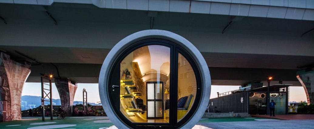 Microhousing using a repurposed water pipe